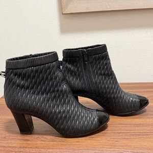 Chanel Authentic Woman’s Black Quilted Ankle Boot with Side Zipper. Size 38.